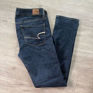 American Eagle Outfitters Dark Wash Skinny Super Stretch Jeans